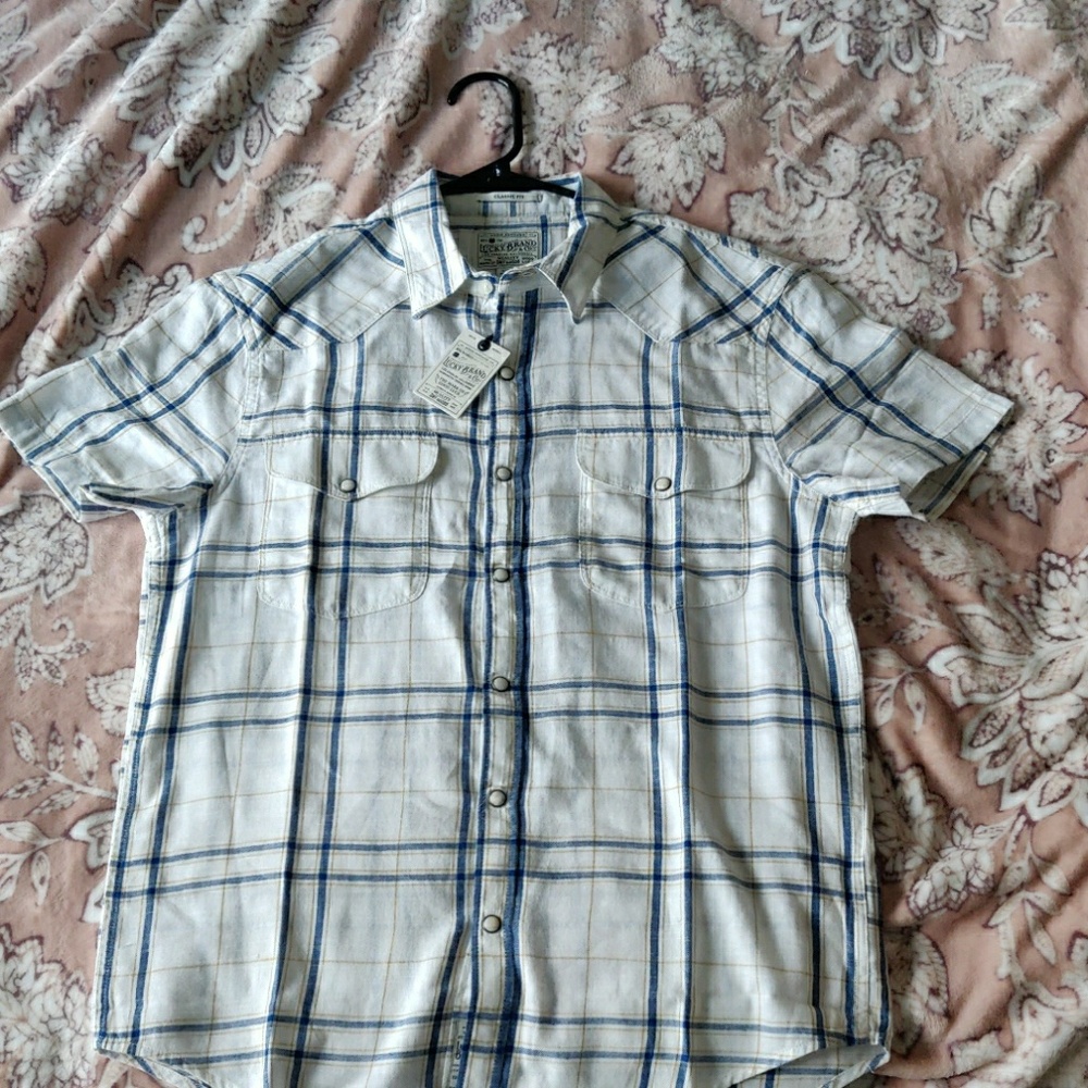 Lucky Brand Classic fit short sleeve Button up